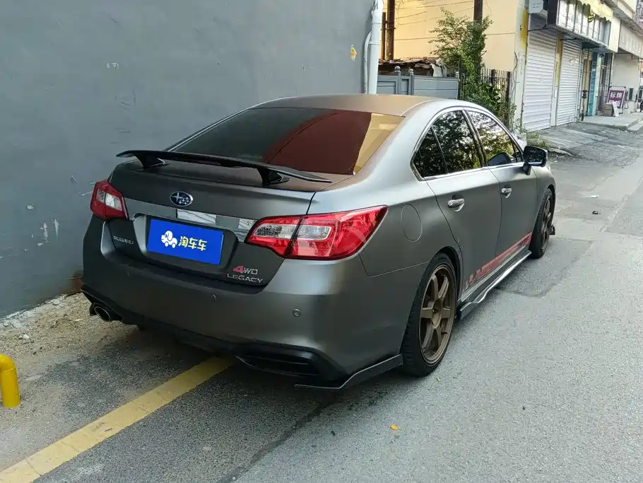 Subaru Legacy — фото 3