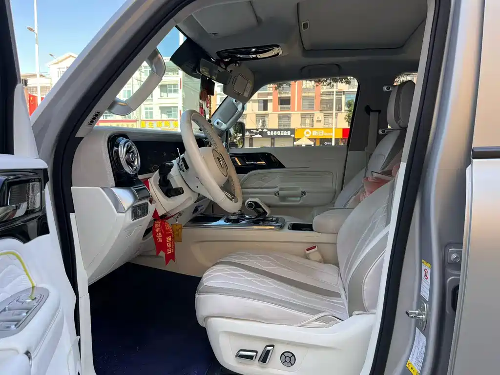 Tank Tank 300 — фото 5