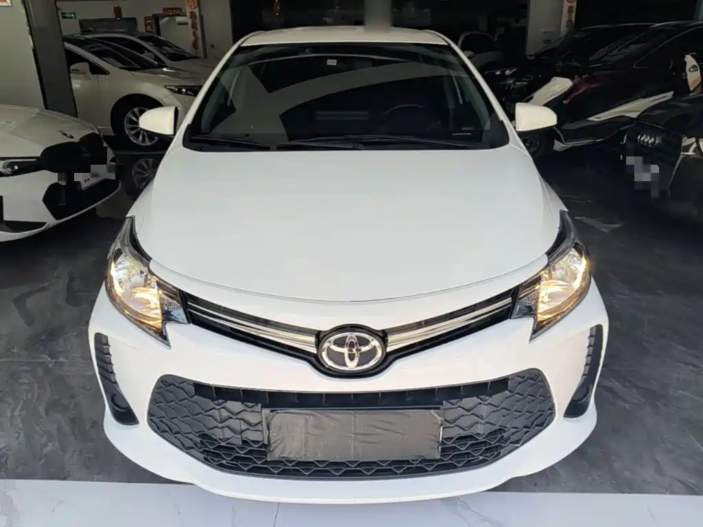 Toyota Vios FS — фото 3