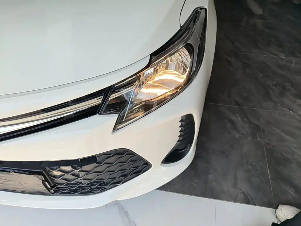 Toyota Vios FS — фото 24