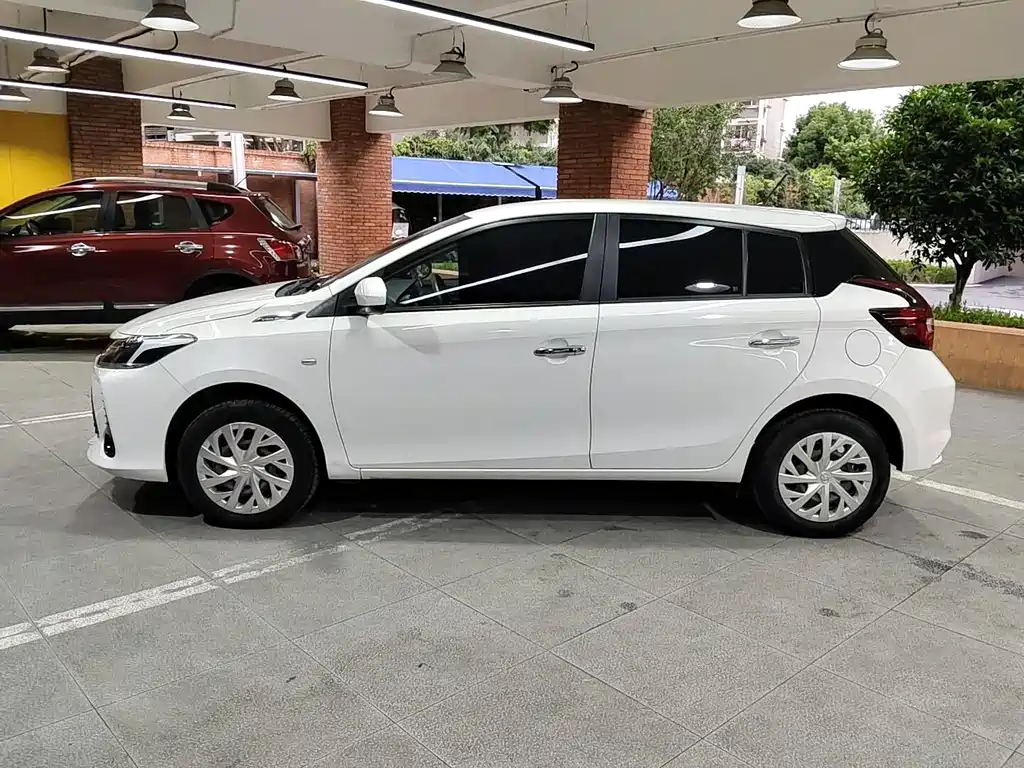 Toyota Vios FS — фото 2