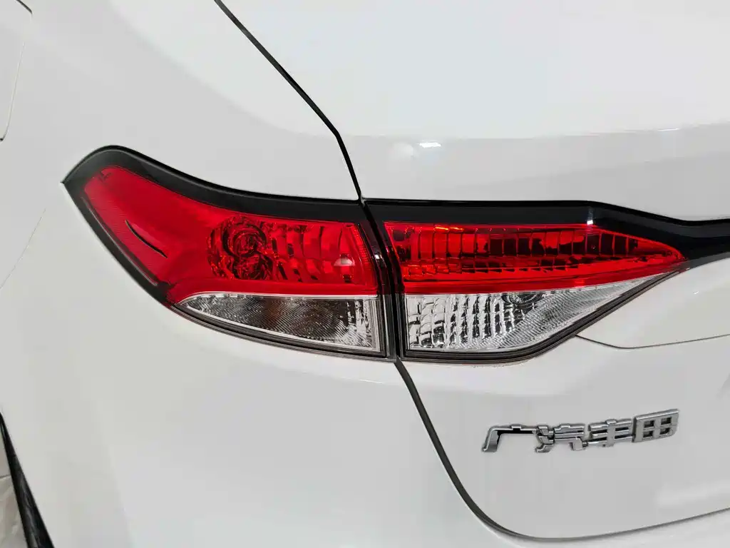 Toyota Levin — фото 10