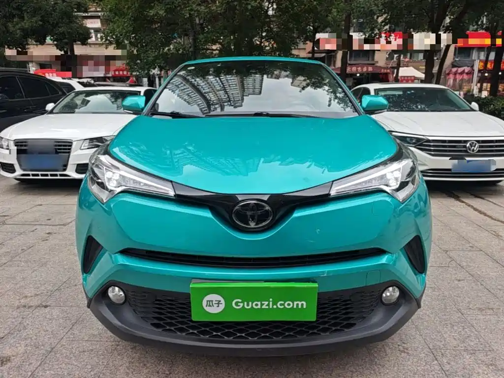 Toyota C-HR — фото 3