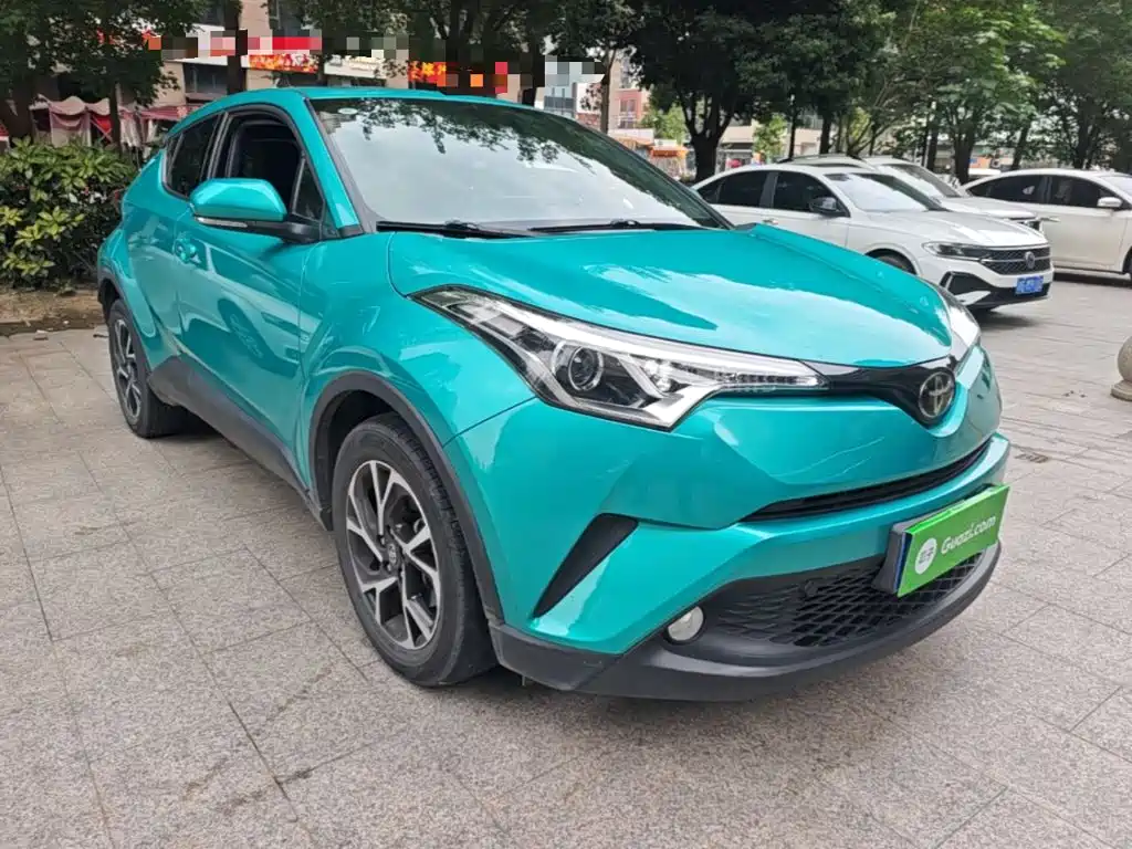 Toyota C-HR — фото 4
