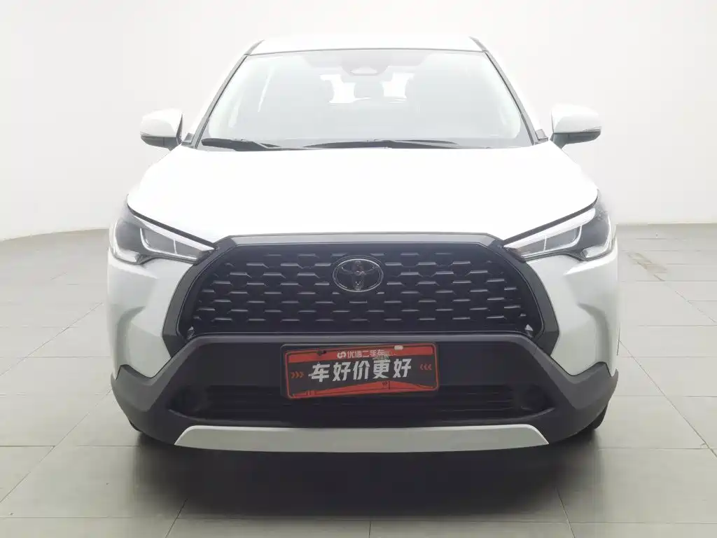 Toyota Corolla Cross — фото 3