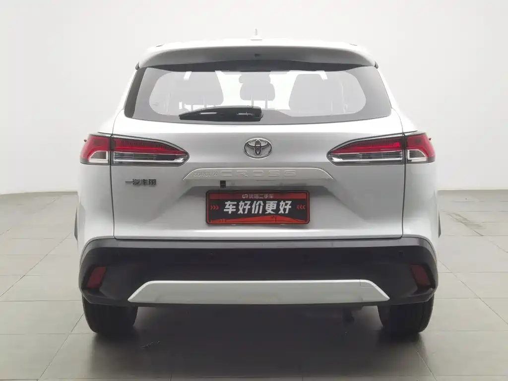 Toyota Corolla Cross — фото 4
