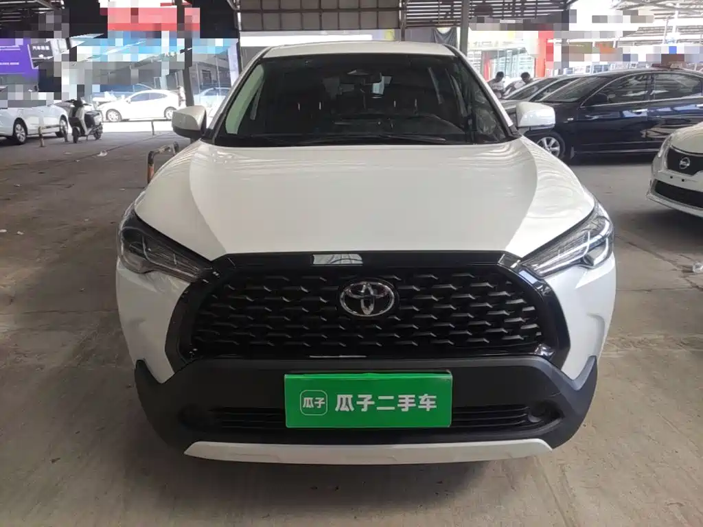 Toyota Corolla Cross — фото 3