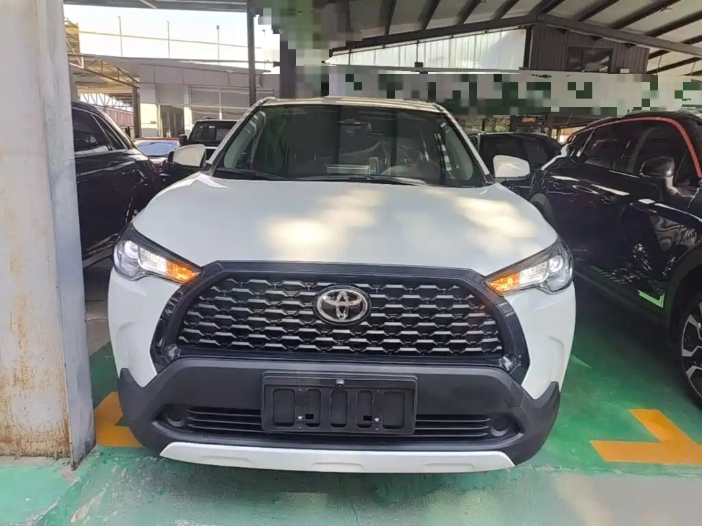 Toyota Corolla Cross — фото 3