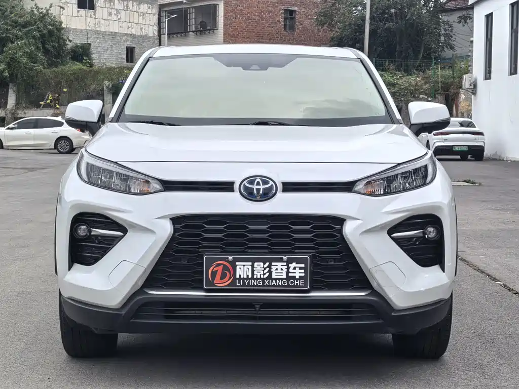 Toyota Wildlander — фото 2
