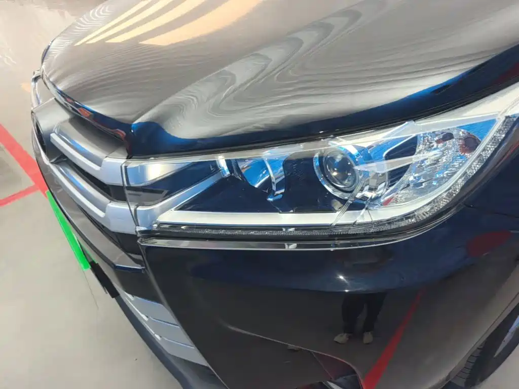 Toyota Highlander — фото 17