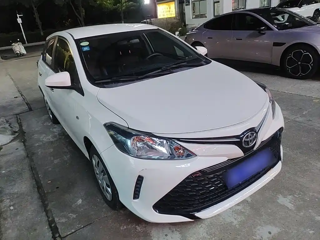 Toyota Vios FS — фото 4