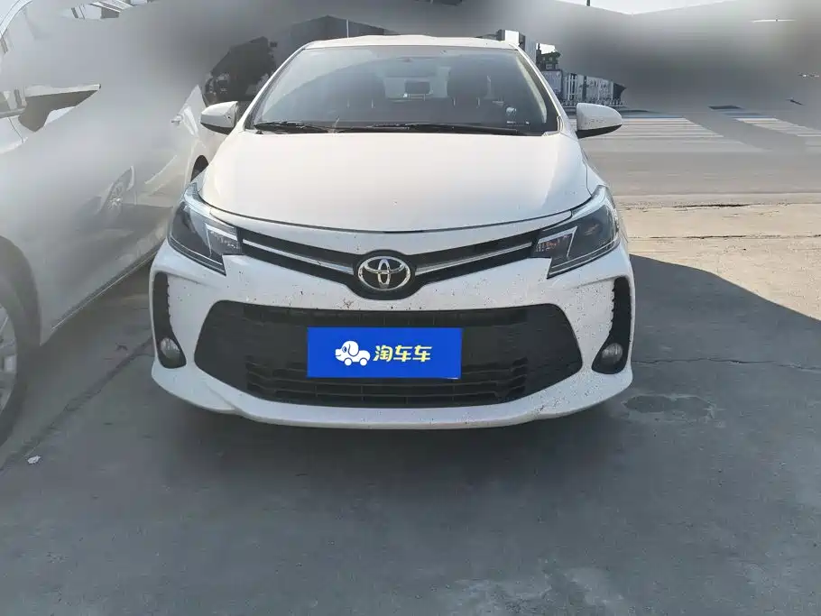 Toyota Vios — фото 2