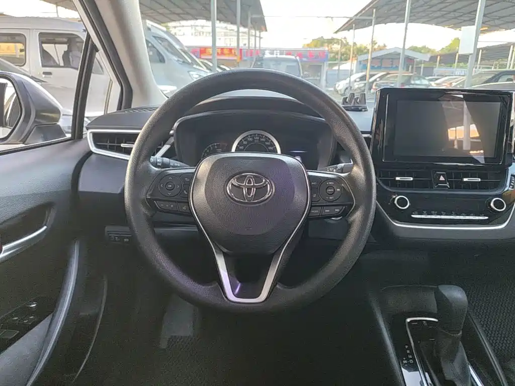 Toyota Allion — фото 11