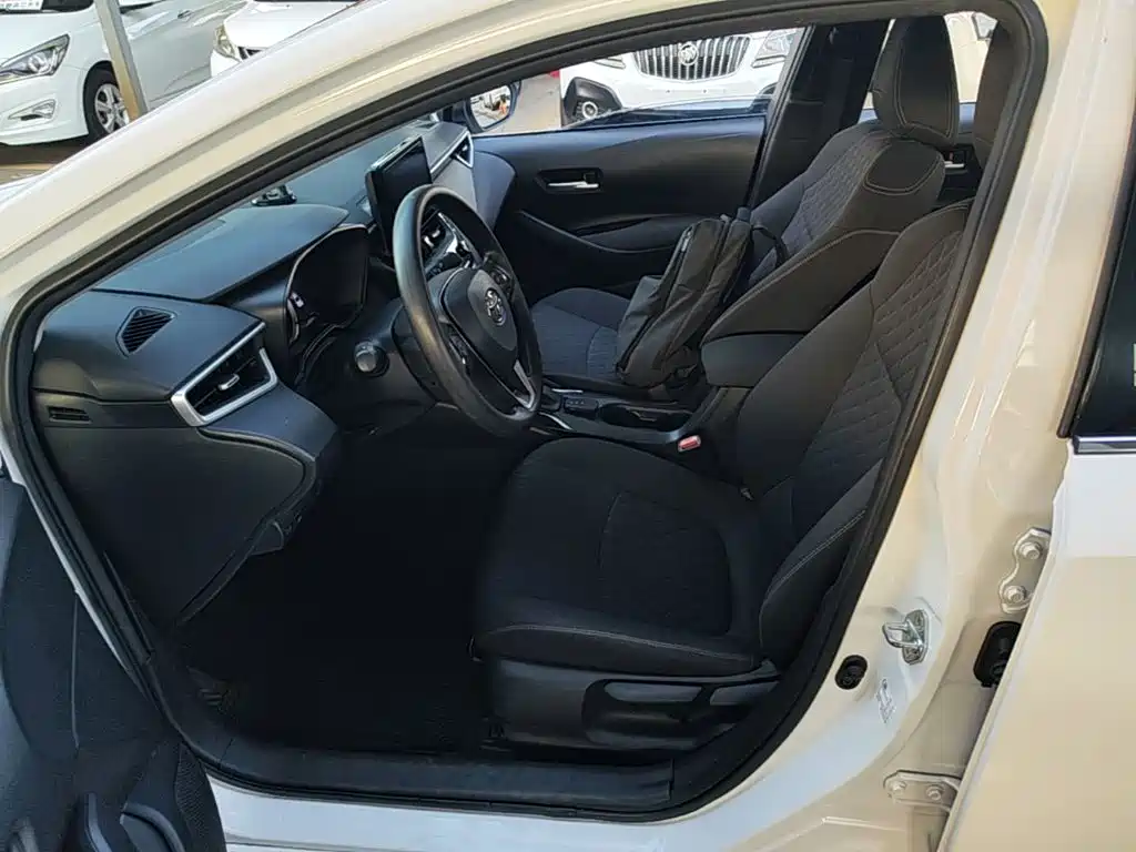 Toyota Allion — фото 15