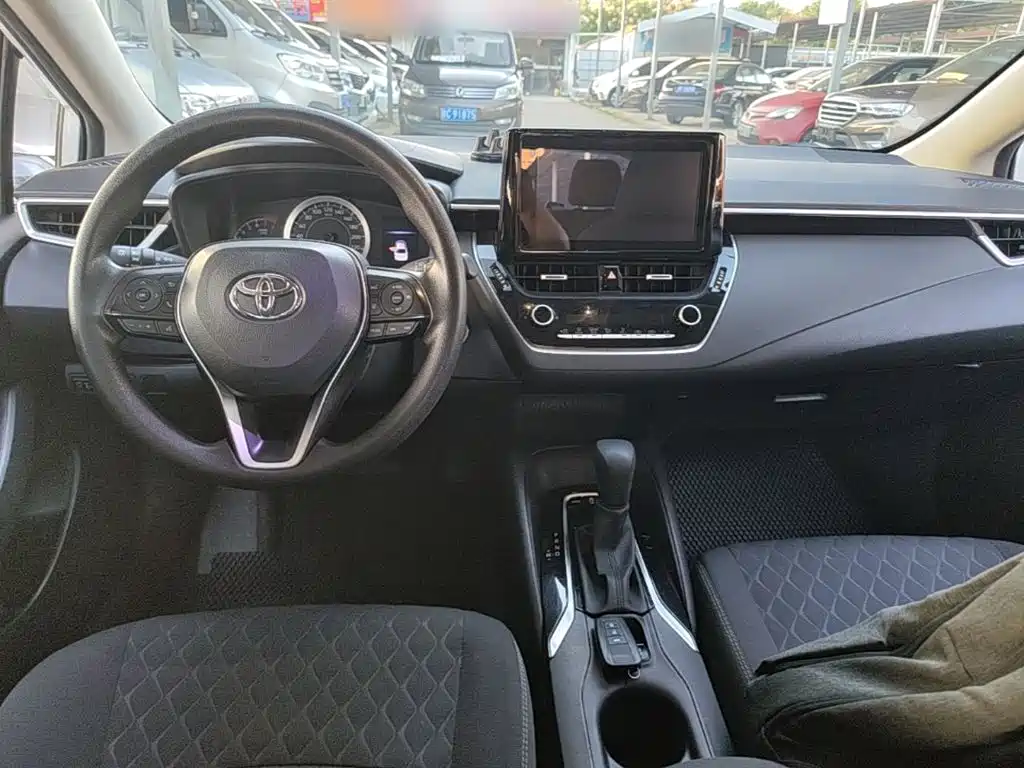 Toyota Allion — фото 10