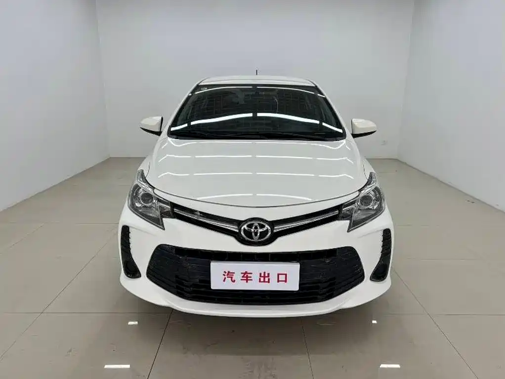 Toyota Vios — фото 2