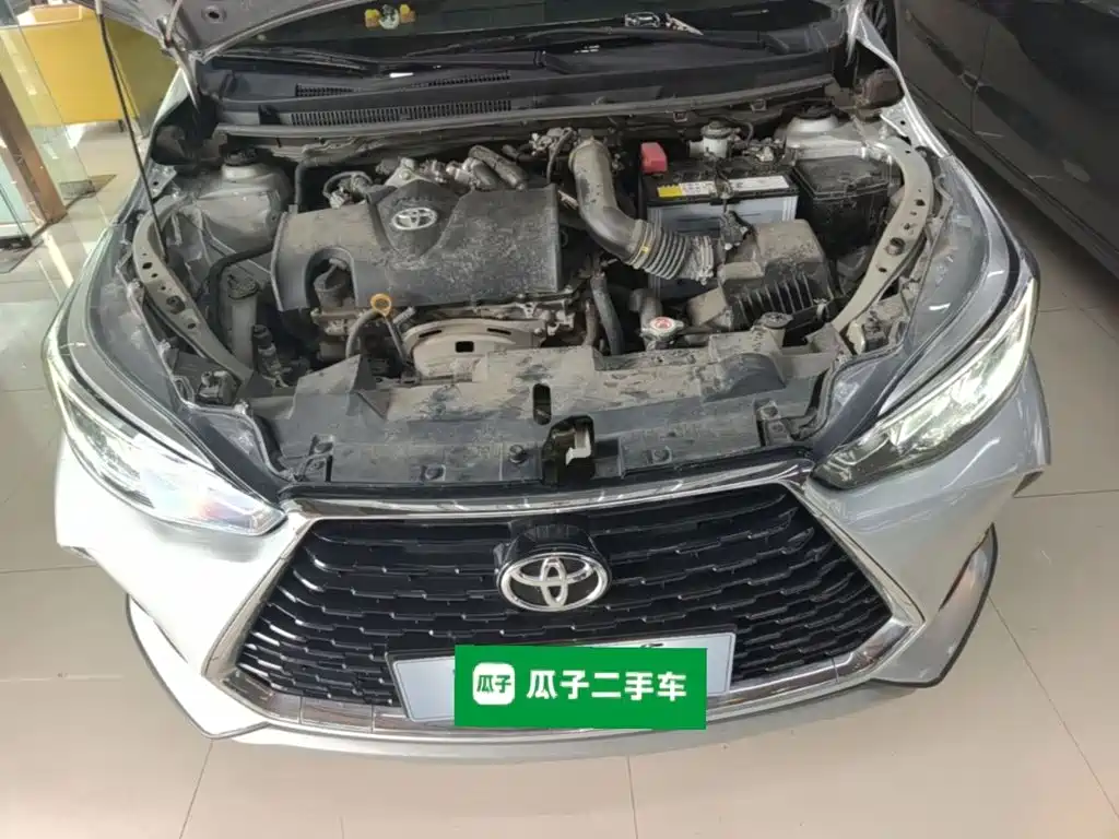 Toyota Yaris L — фото 20