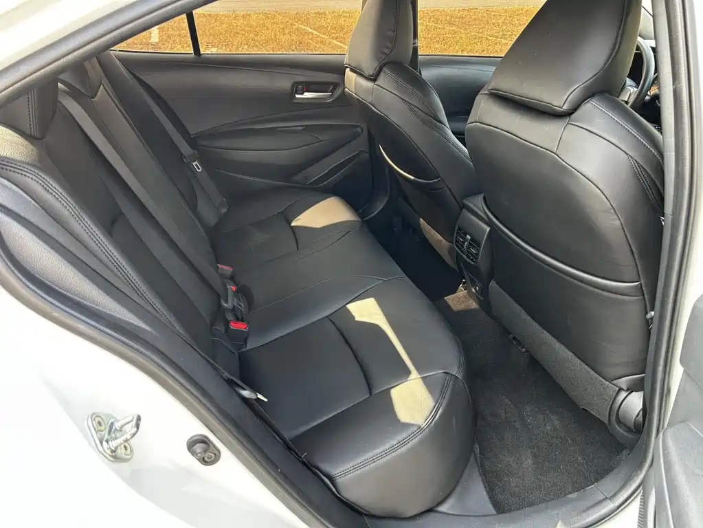 Toyota Levin — фото 10