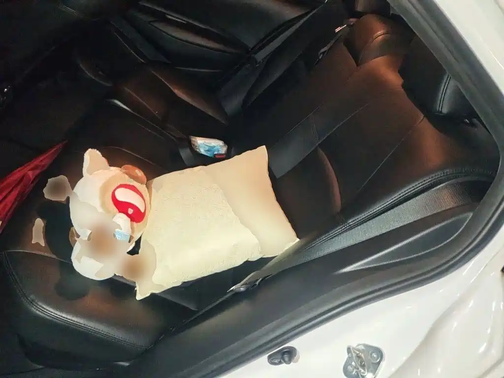 Toyota Corolla — фото 18