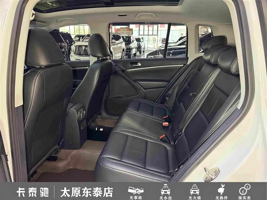 Volkswagen Tiguan — фото 24