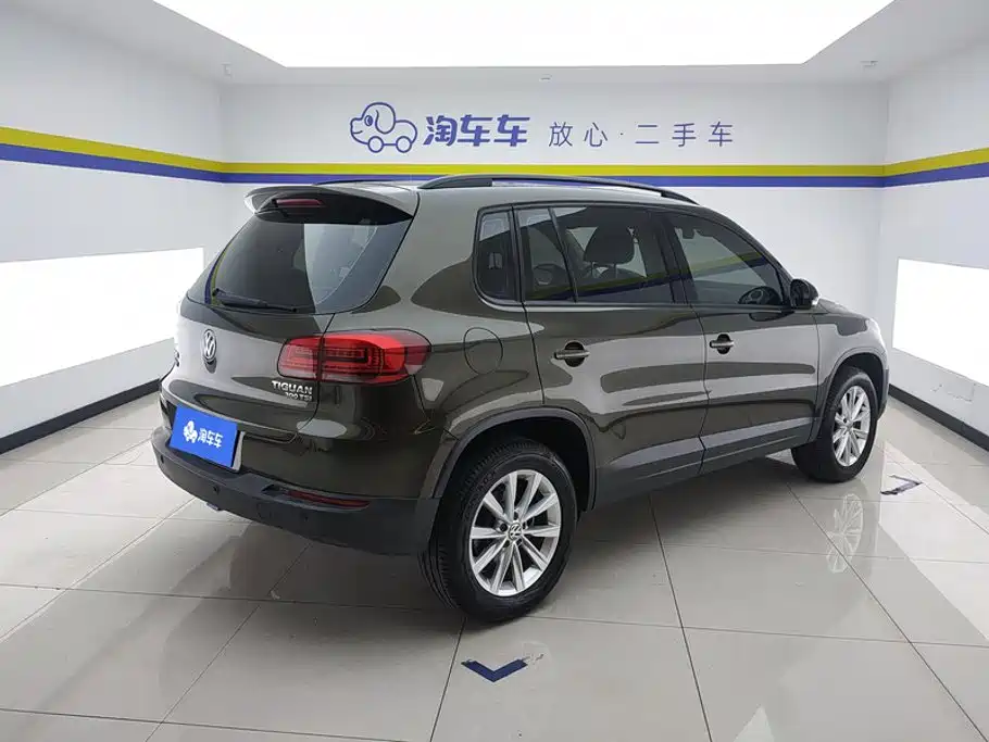 Volkswagen Tiguan — фото 3