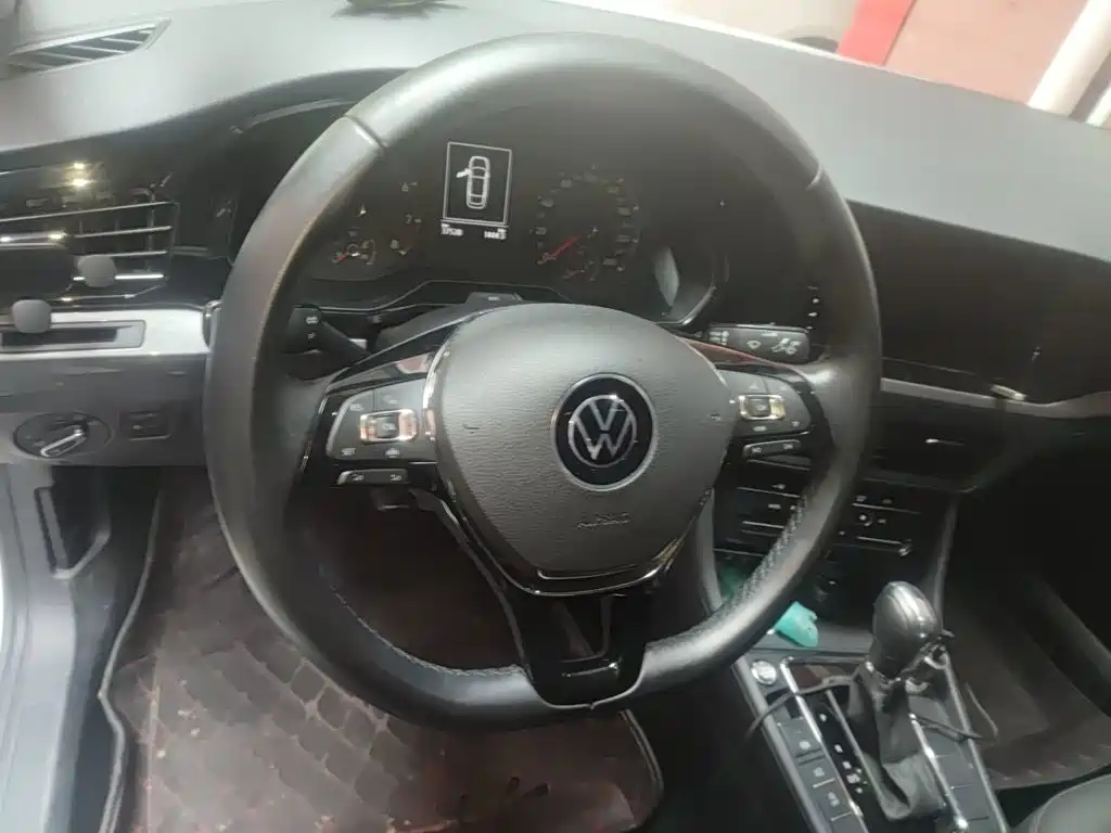 Volkswagen Bora — фото 6