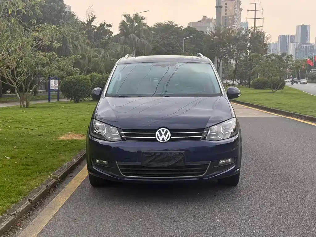 Volkswagen Sharan — фото 2
