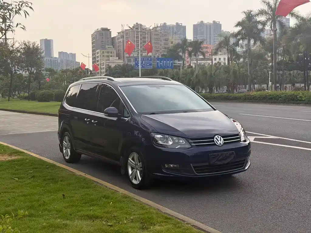 Volkswagen Sharan — фото 3
