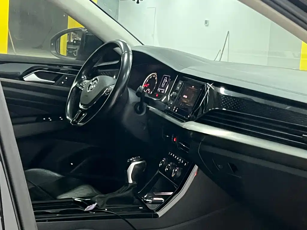 Volkswagen Passat — фото 4