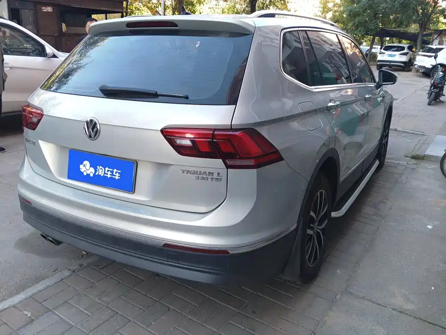 Volkswagen Tiguan L — фото 3