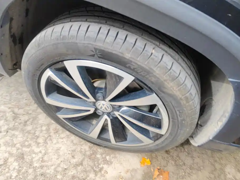 Volkswagen Tharu — фото 6