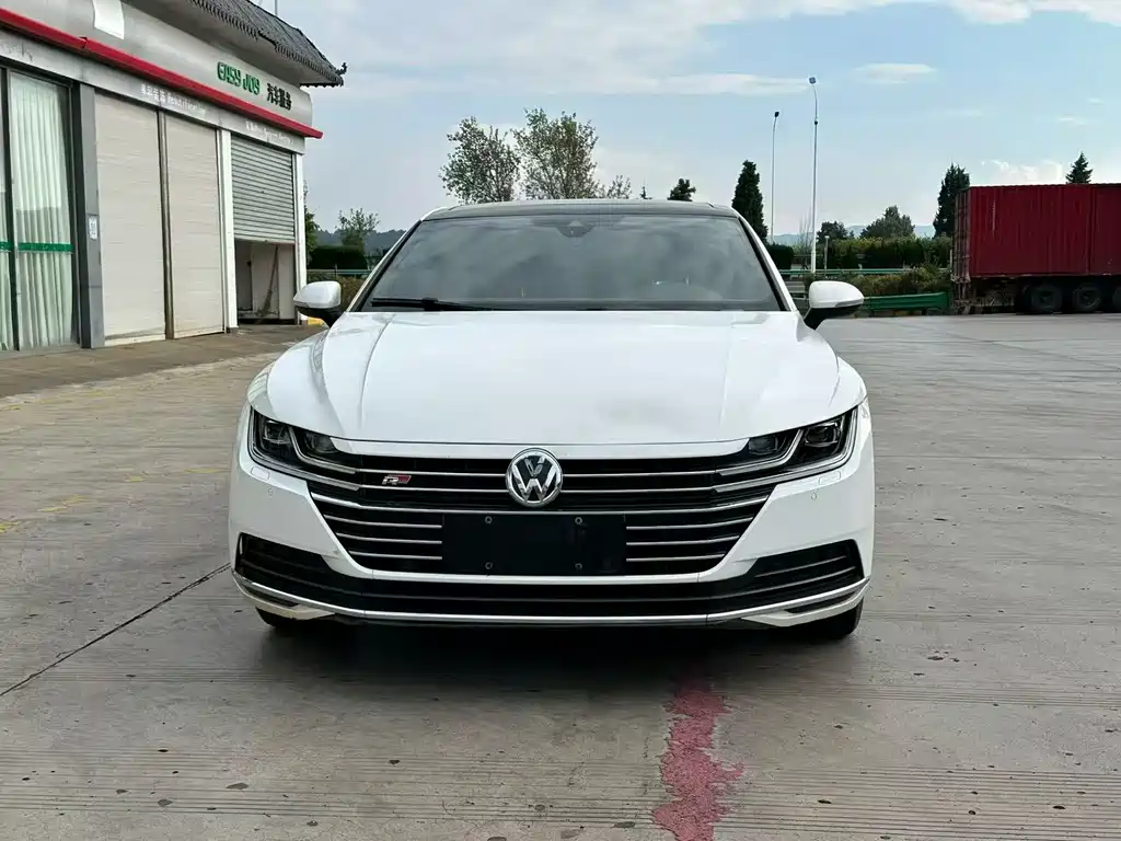 Volkswagen CC — фото 2