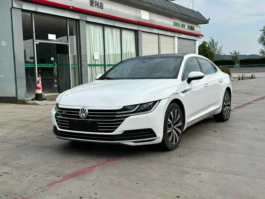 Volkswagen CC — фото 3