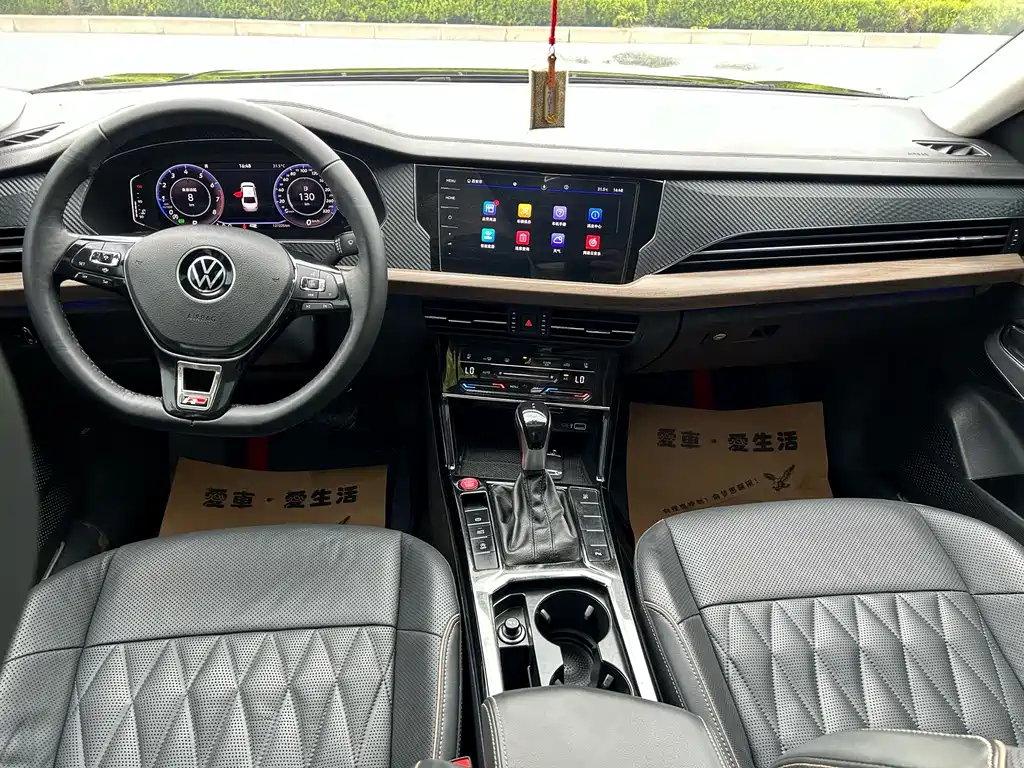 Volkswagen Passat — фото 4