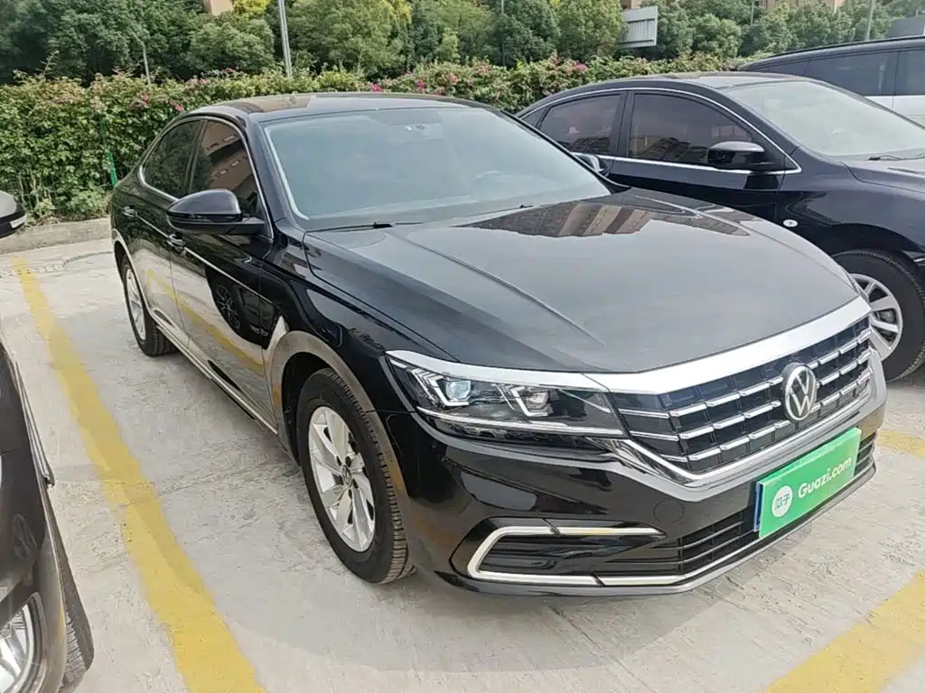 Volkswagen Passat — фото 4