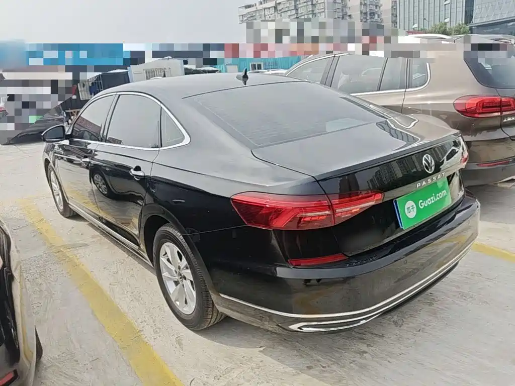 Volkswagen Passat — фото 5