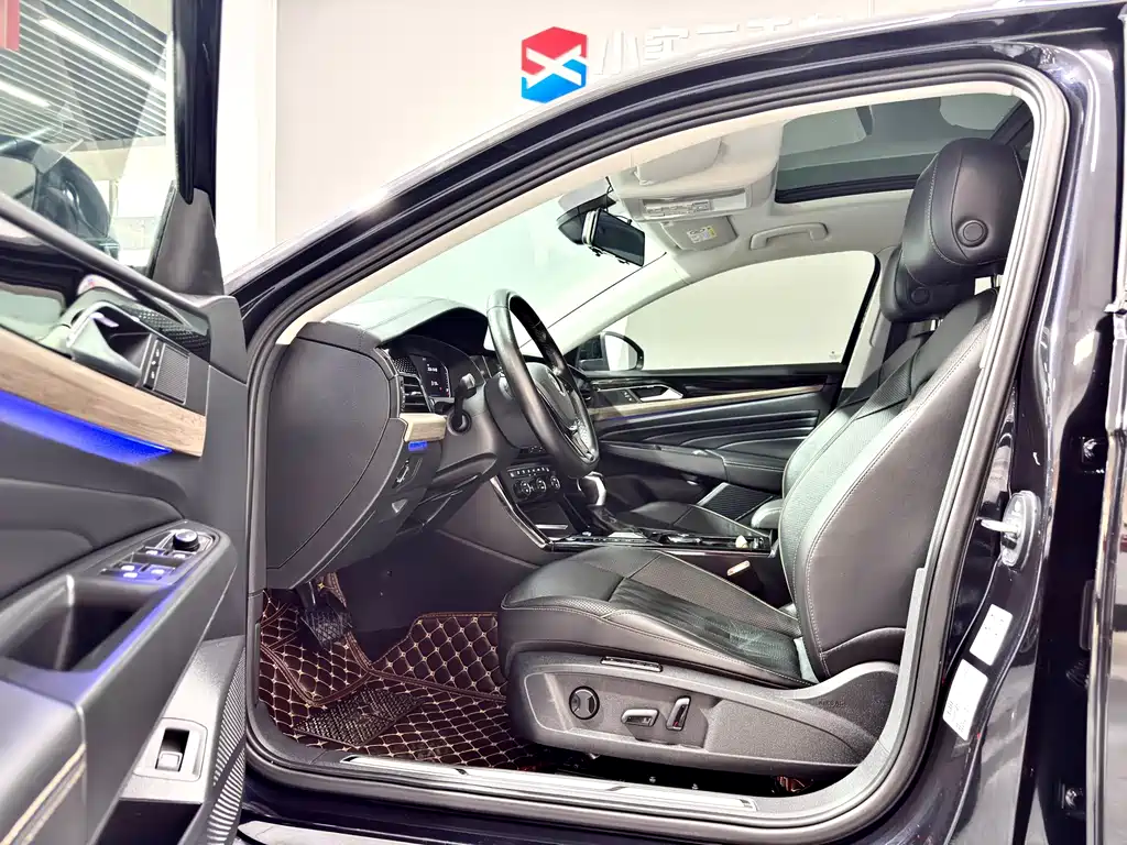 Volkswagen Passat — фото 4
