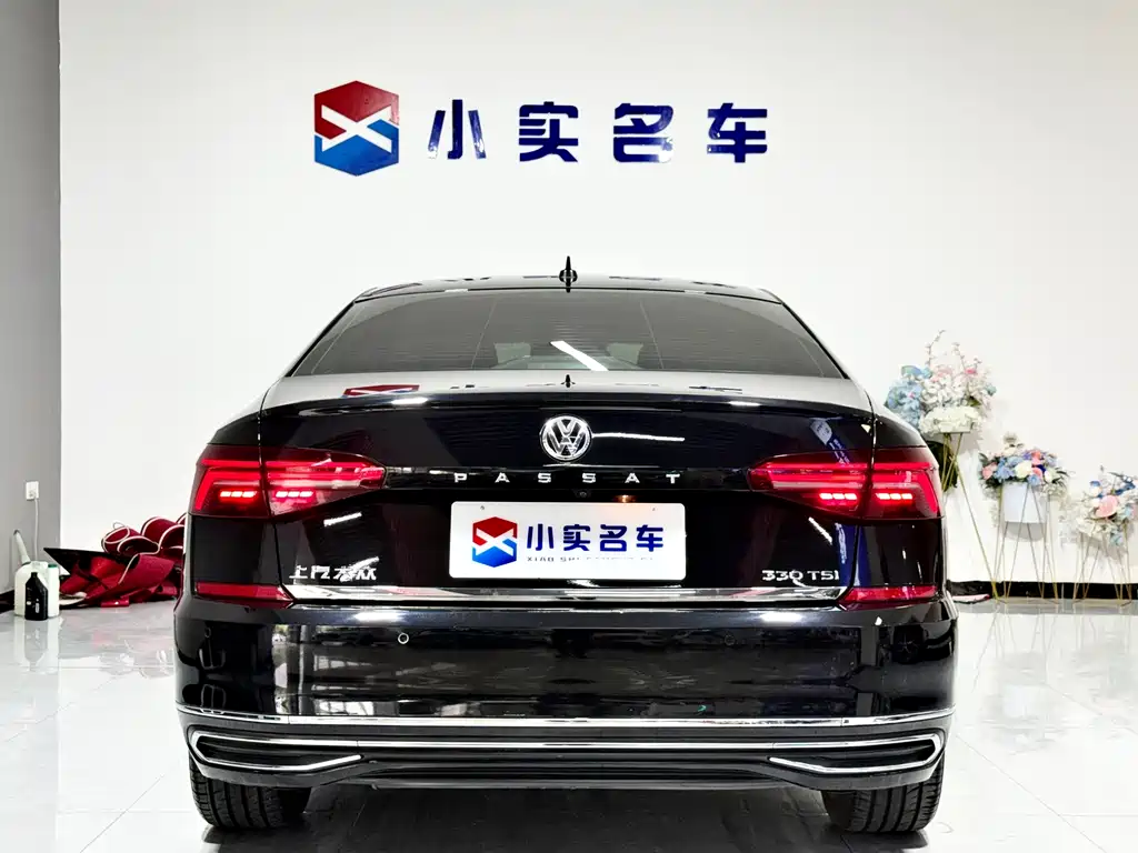 Volkswagen Passat — фото 8
