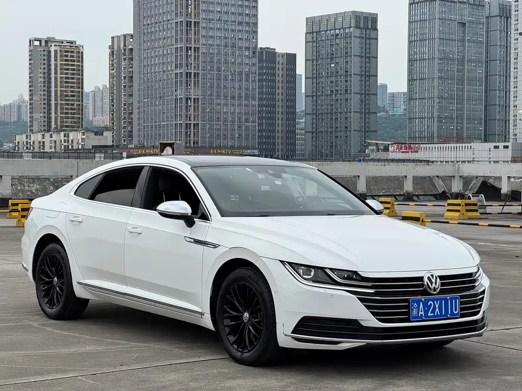 Volkswagen CC — фото 3