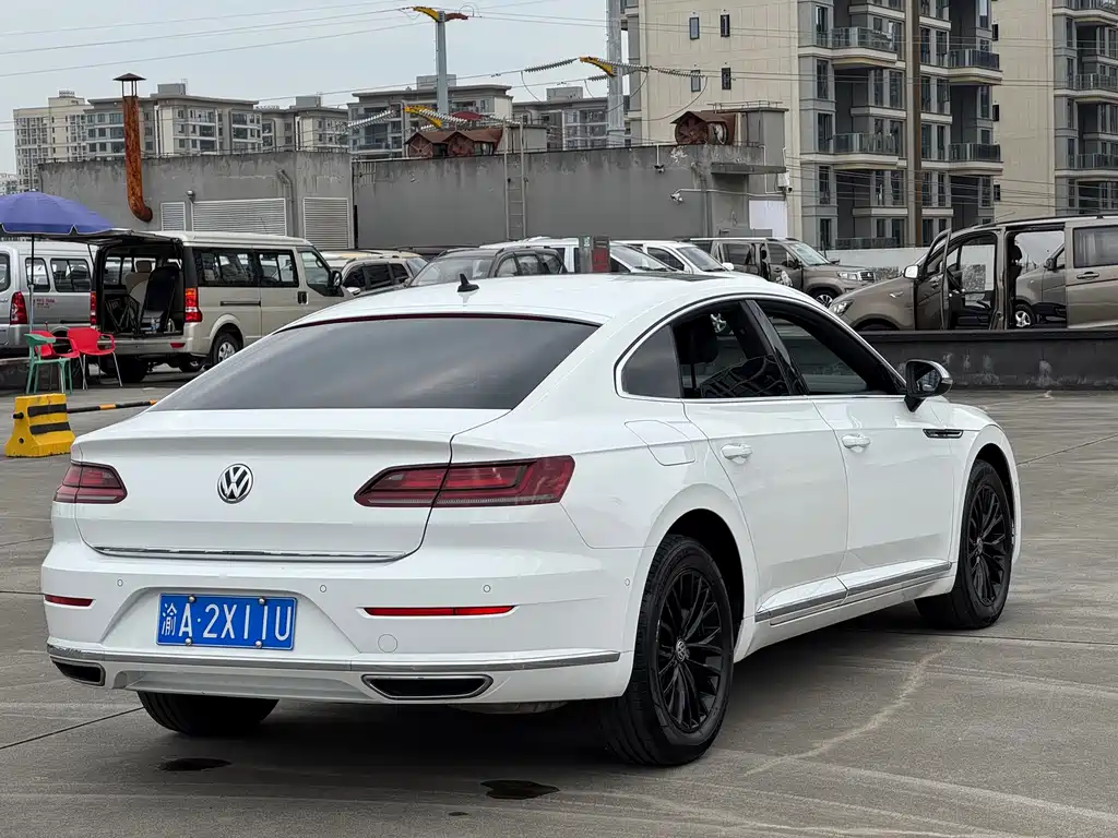 Volkswagen CC — фото 4