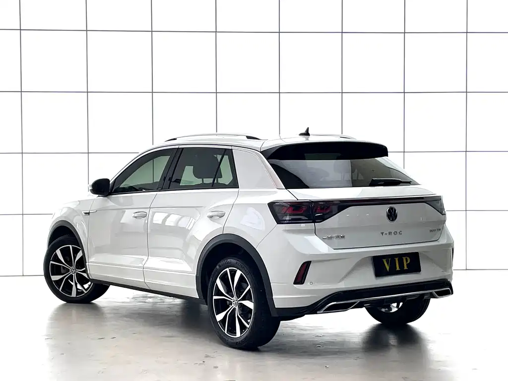Volkswagen T-Roc — фото 4