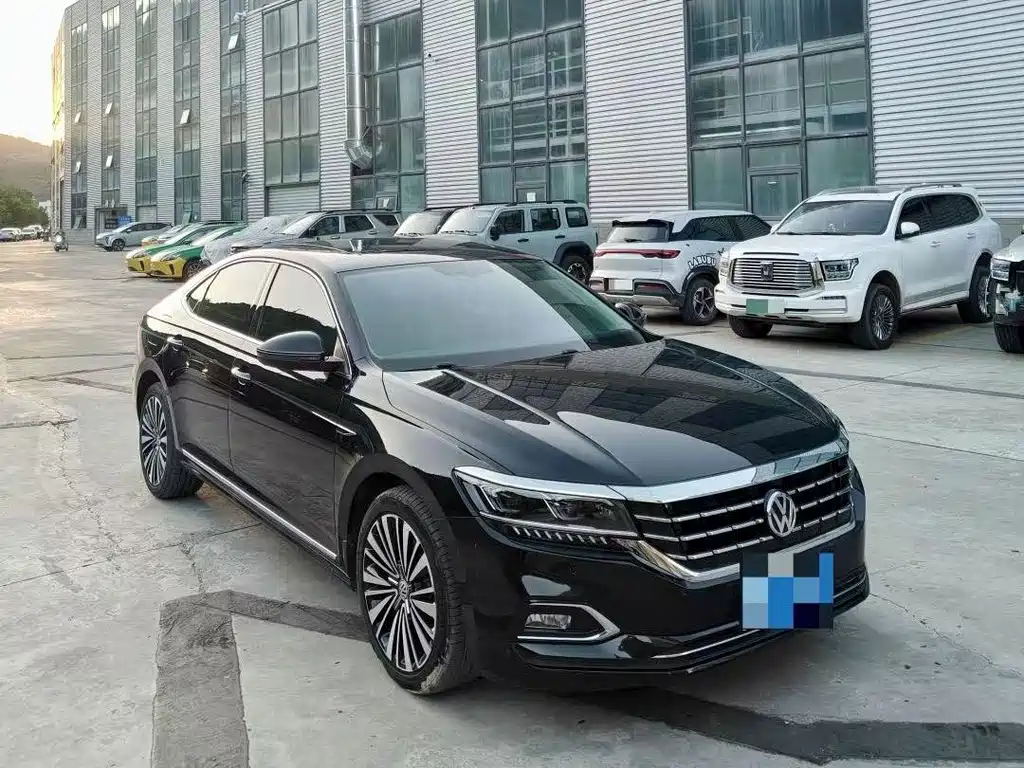 Volkswagen Passat — фото 3