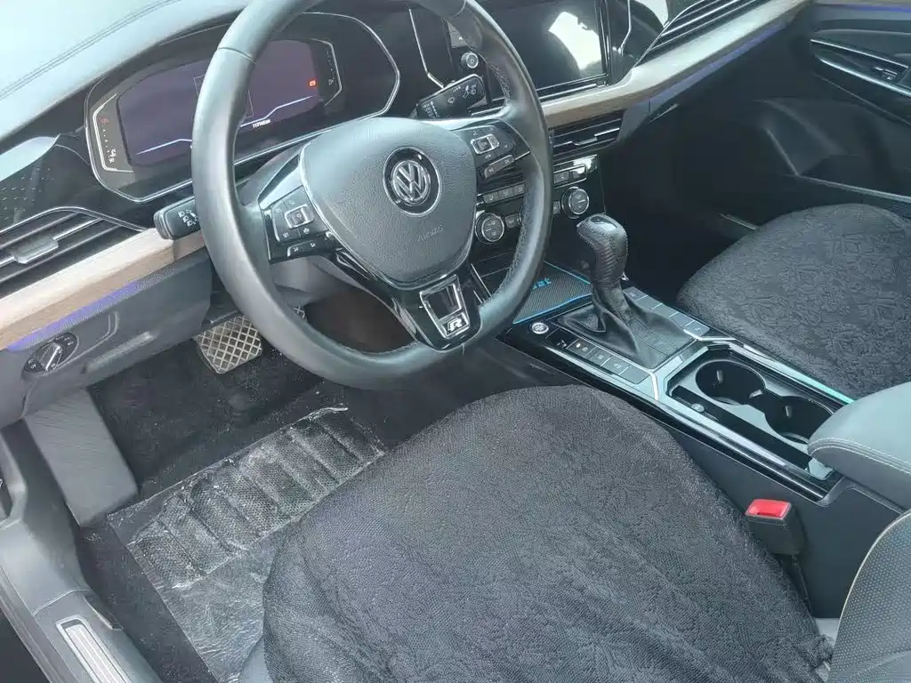 Volkswagen Passat — фото 4