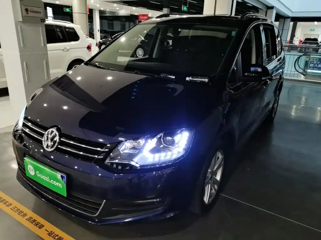 Volkswagen Sharan — фото 2