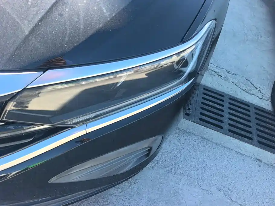 Volkswagen Passat — фото 5