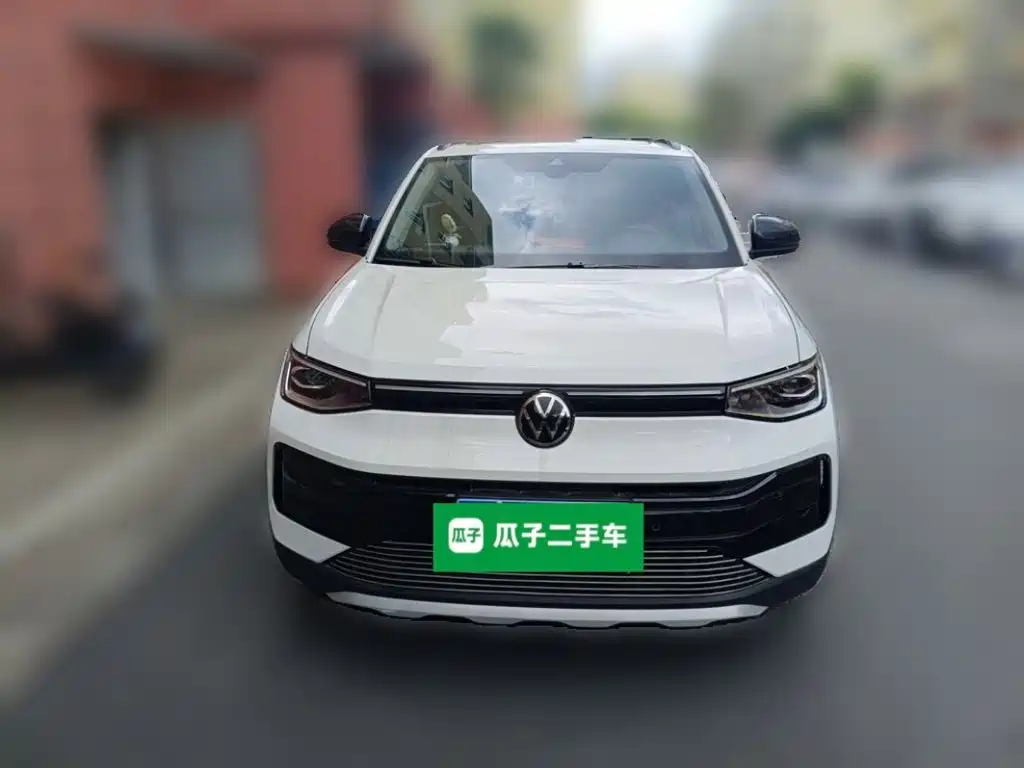 Volkswagen Tharu — фото 23