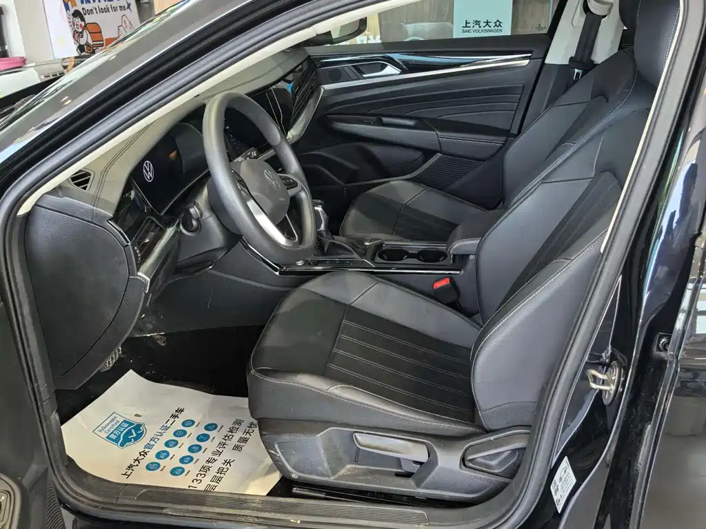 Volkswagen Passat — фото 7