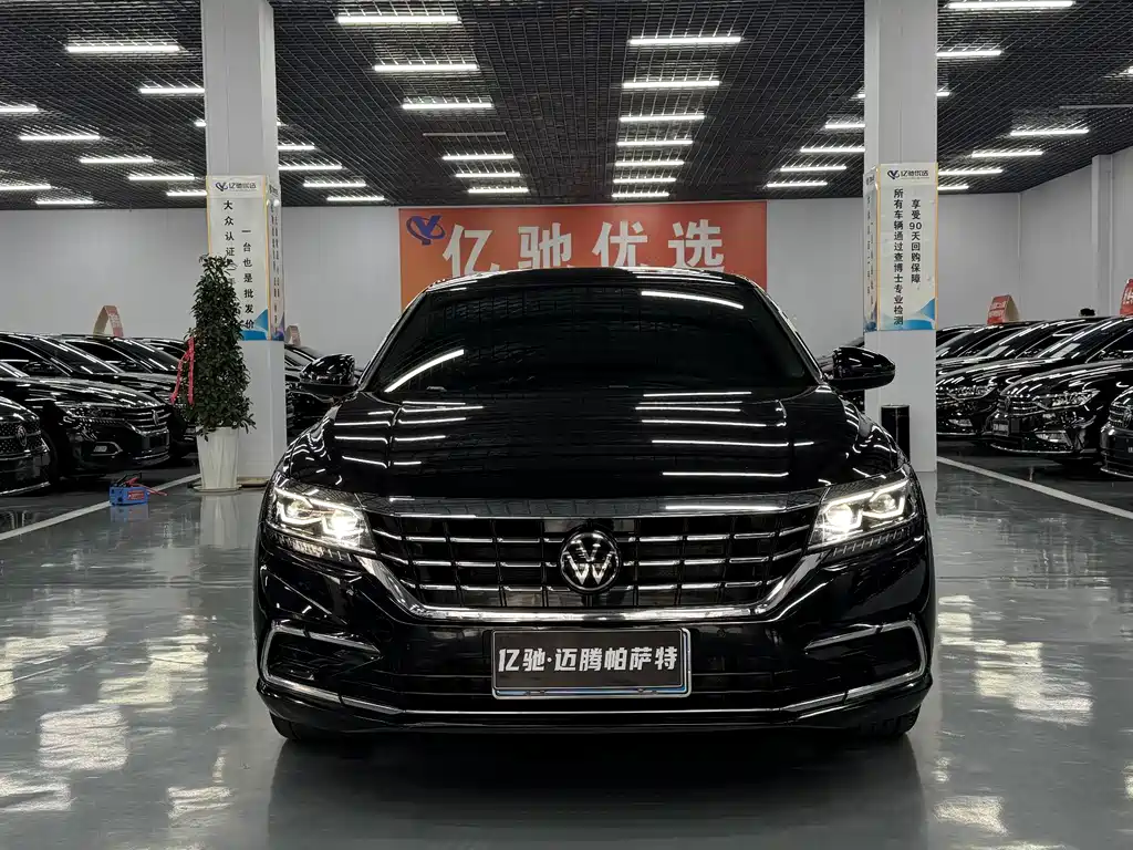 Volkswagen Passat — фото 2