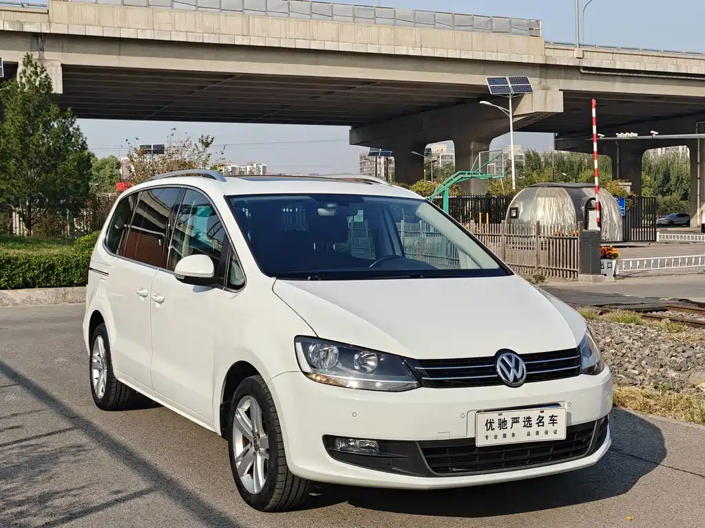 Volkswagen Sharan — фото 3