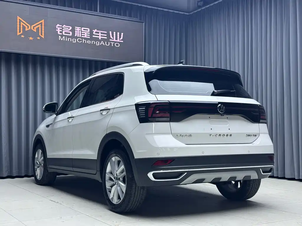 Volkswagen T-Cross — фото 6